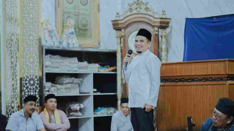 Wakil Bupati Solok Pimpin TSR di Masjid Raya Babussalam