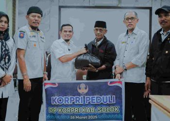 Wabup Solok Salurkan Bantuan “Korpri Peduli” untuk Masyarakat Jorong Kayu Aro