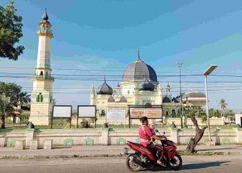 Masih Berdiri Megah, Masjid Azizi, Gedung Kerapatan, dan Sekolah Mahtab, Peninggalan Kesultanan Langkat