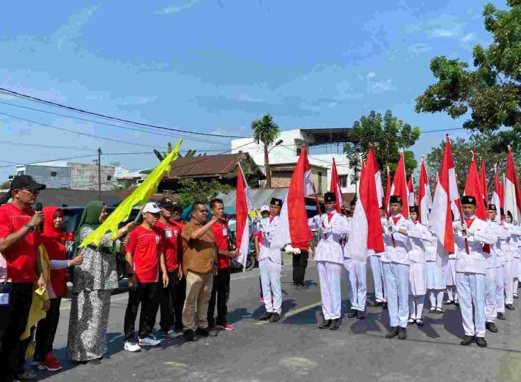 Pemerintah Kelurahan dan Dinas Pendidikan Tanjung Pura Semarakkan HUT RI ke-80