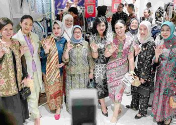 Fatma Saifullah Bawa Spirit Pemberdayaan di Ajang Gelar Batik Nasional 2025