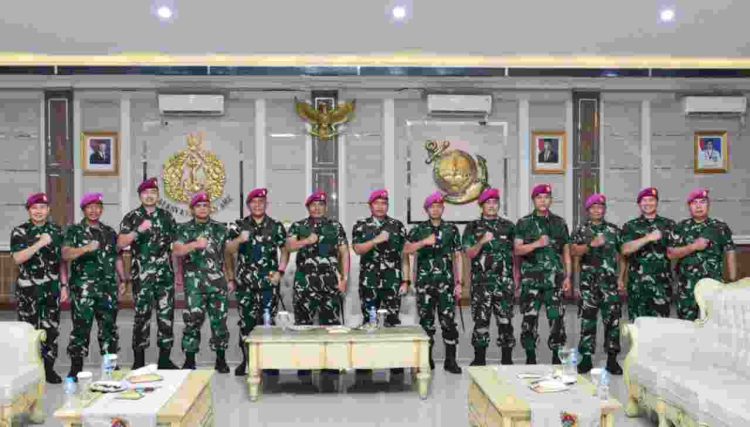 Danpasmar 1 Laporkan Kenaikan Pangkat kepada Pangkormar