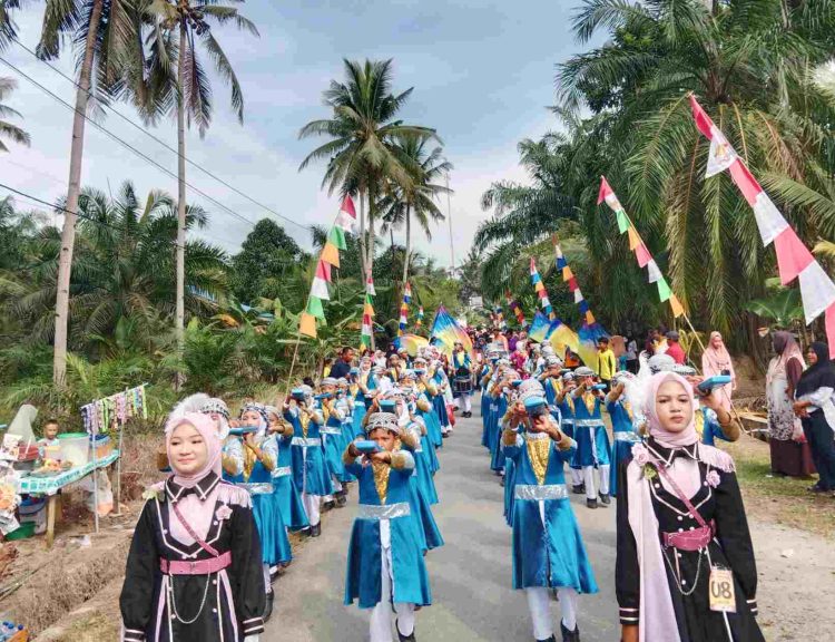 Pematang Cengal Rayakan HUT RI ke-80, Warga Tumpah Ruah di Jalan Santai