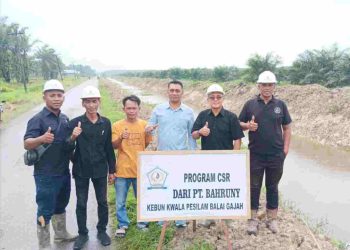 PT Bahruny Lakukan Normalisasi Drainase di Desa Kwala Pesilam dan Serapuh ABC