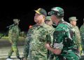 Panglima TNI Tinjau Latihan Terjun Malam di Bangka