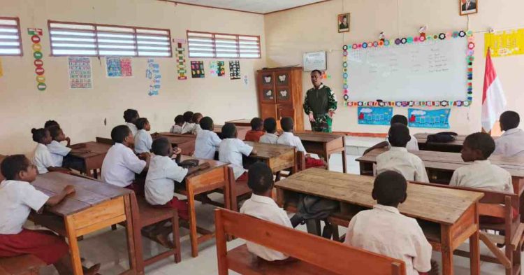 Satgas Yonif 123/Rajawali Gelar Kegiatan Gadik, Beri Dukungan Pendidikan di Kaibar dan Assue