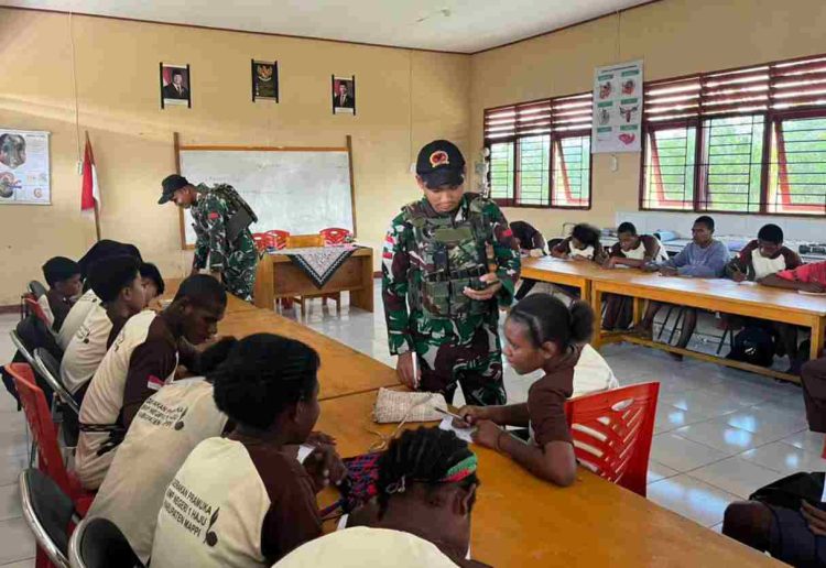 Satgas Yonif 123/Rajawali Hadirkan Semangat Baru di Dunia Pendidikan Papua