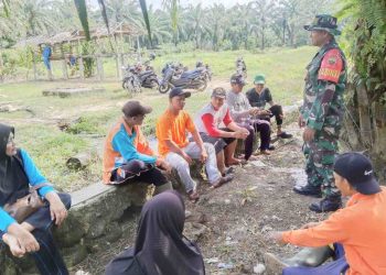 Jalin Silaturahmi dengan Warga Binaan di Desa, Personel Kodim 0203/Langkat Laksanakan Komsos