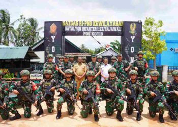 Pangdam XXIV/MT Tinjau Pos Kotis Satgas Pamtas Kewilayahan Yonif 123 Rajawali di Papua Selatan 