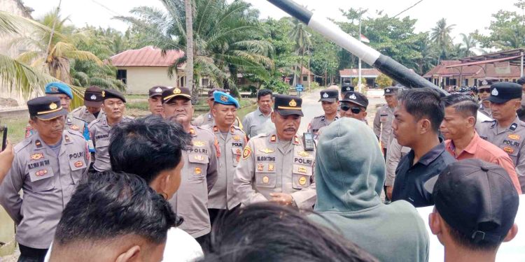 Diduga Terlibat Perambahan Hutan, Mahasiswa Desak Kapolsek Tanjung Pura Dicopot