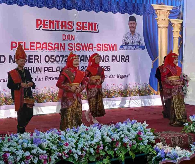 SD Negeri 050727 Tanjung Pura Gelar Pentas Seni dan Perpisahan Siswa Kelas VI