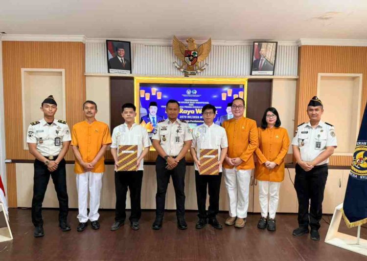 Wujud Penghargaan atas Pembinaan Positif, Warga Binaan Rutan Batam Terima Remisi Khusus Waisak 2026