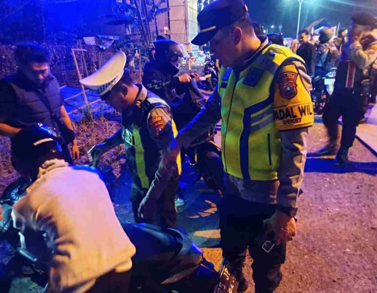 Polres Lamongan Tindak Tegas Rombongan Liar yang Hendak Hadiri Pengesahan Anggota Baru Perguruan Silat di Surabaya dan Gresik