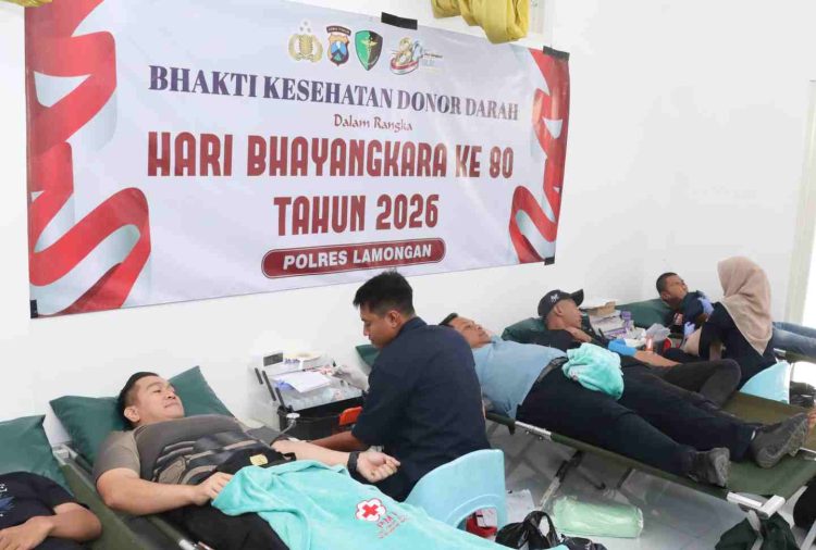 Bakti Kesehatan Donor Darah Hari Bhayangkara ke-80, Polres Lamongan Himpun 84 Kantong Darah