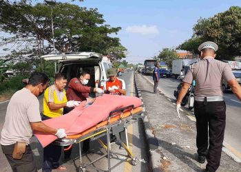 Polres Lamongan Evakuasi Korban Lakalantas Maut di Jalur Nasional Babat-Lamongan