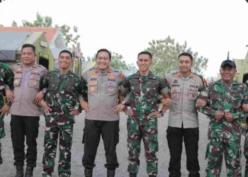 Kapolres Lamongan Perkuat Sinergitas TNI–Polri, Kunjungi Yonif TP 887/KJM dan Tinjau Lokasi TMMD