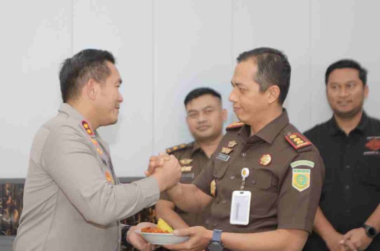 Kapolres Lamongan Perkuat Sinergi dengan Kajari, Wujudkan Penegakan Hukum yang Efektif