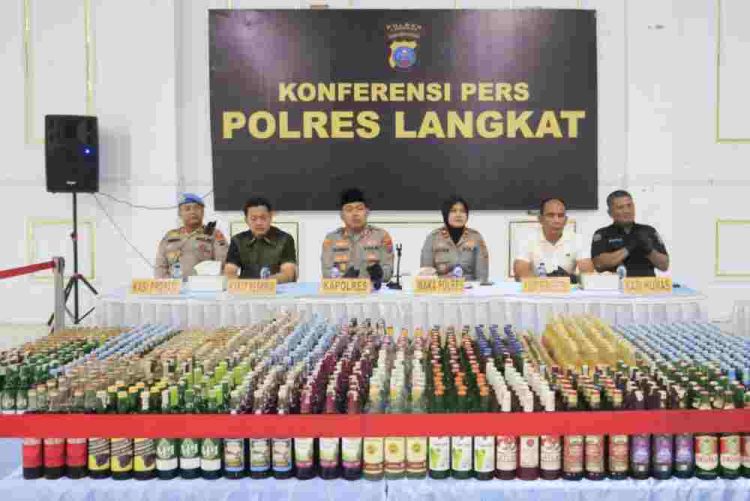 Kapolres Langkat Rilis Pengungkapan Kasus Narkotika, Kriminalitas, dan Kekerasan Seksual terhadap Anak