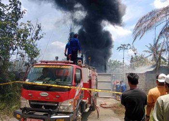 Dipagar dan Digembok, Gudang Pengolahan Minyak Meledak di Langkat